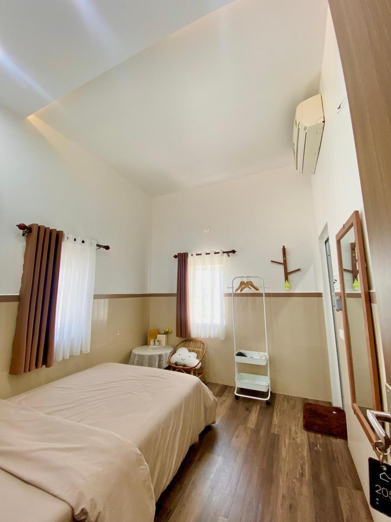 Inn Nhat Quang House *