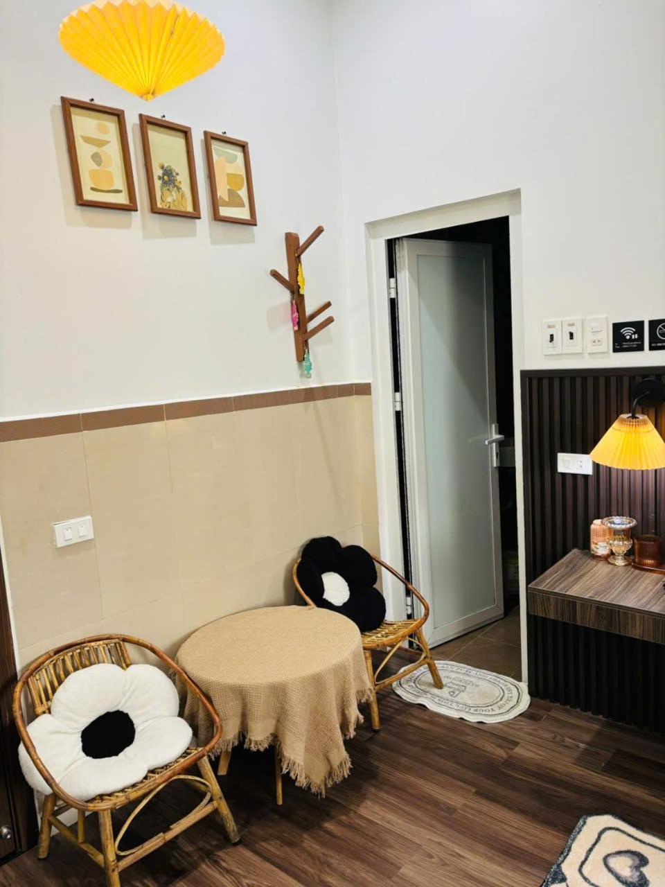 Nhat Quang House Inn *